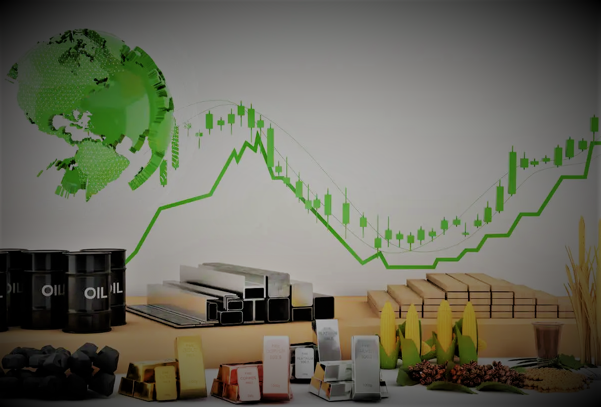 في عالم التجارة يُعدّ الفرق بين السلعة مقابل المنتج أمرًا جوهريًا قد يبدو المصطلحان مترادفين للوهلة الأولى، إلا أن هناك اختلافات دقيقة تُميّزهما. يُعدّ فهم هذه الفروق الدقيقة أمرًا بالغ الأهمية للشركات التي تسعى إلى تسويق عروضها بفعالية والتفاعل مع المستهلكين بطريقة هادفة.